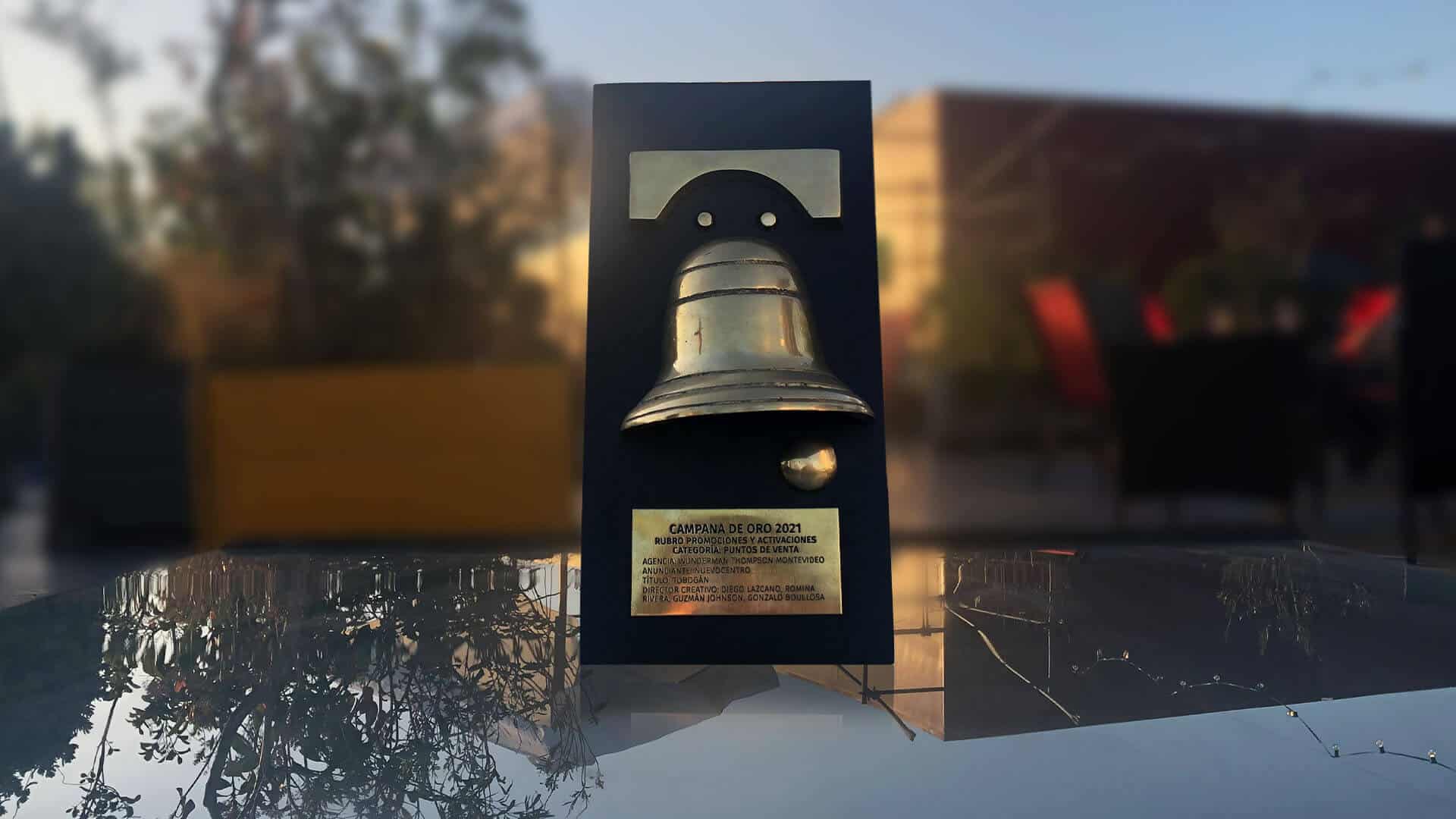 2021, campana de Oro en el rubro de Promociones y Activaciones de la Cámara de Anunciantes del Uruguay por el Tobogán Gigante, sorprendiendo a cada uno de nuestros visitantes con un tobogán gigante que une dos de nuestros niveles.